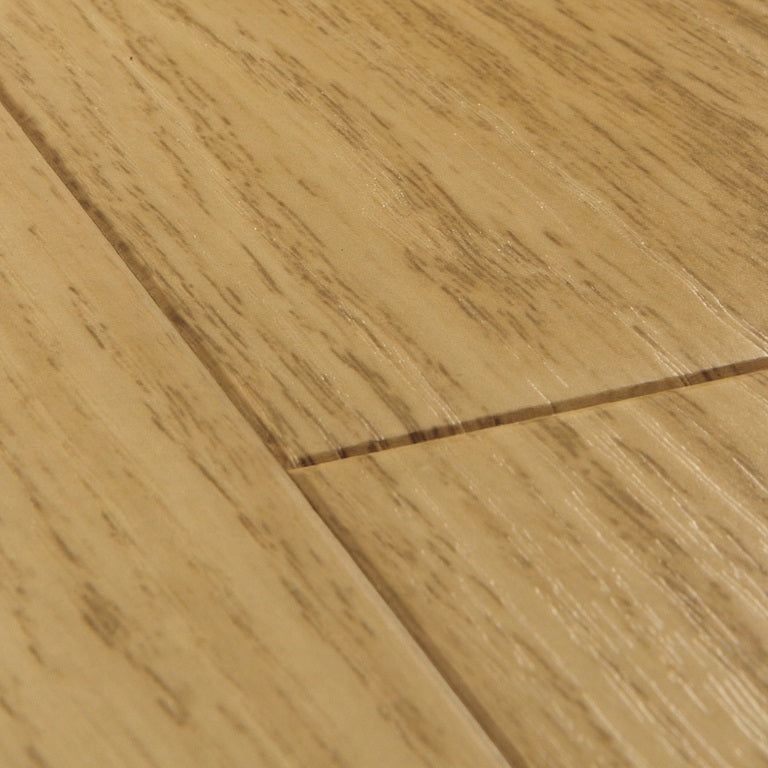 Quickstep Impressive 8mm Natural Varnished Oak IM3106 - 121 Flooring